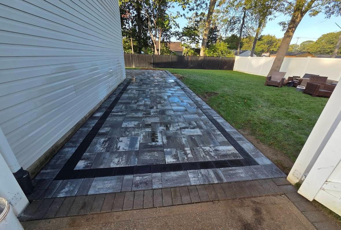 Outdoor Living Patio Space
